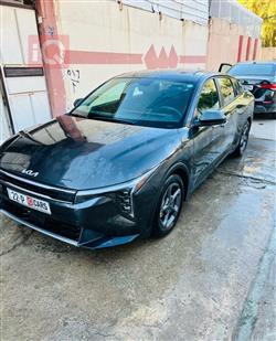 كيا K4